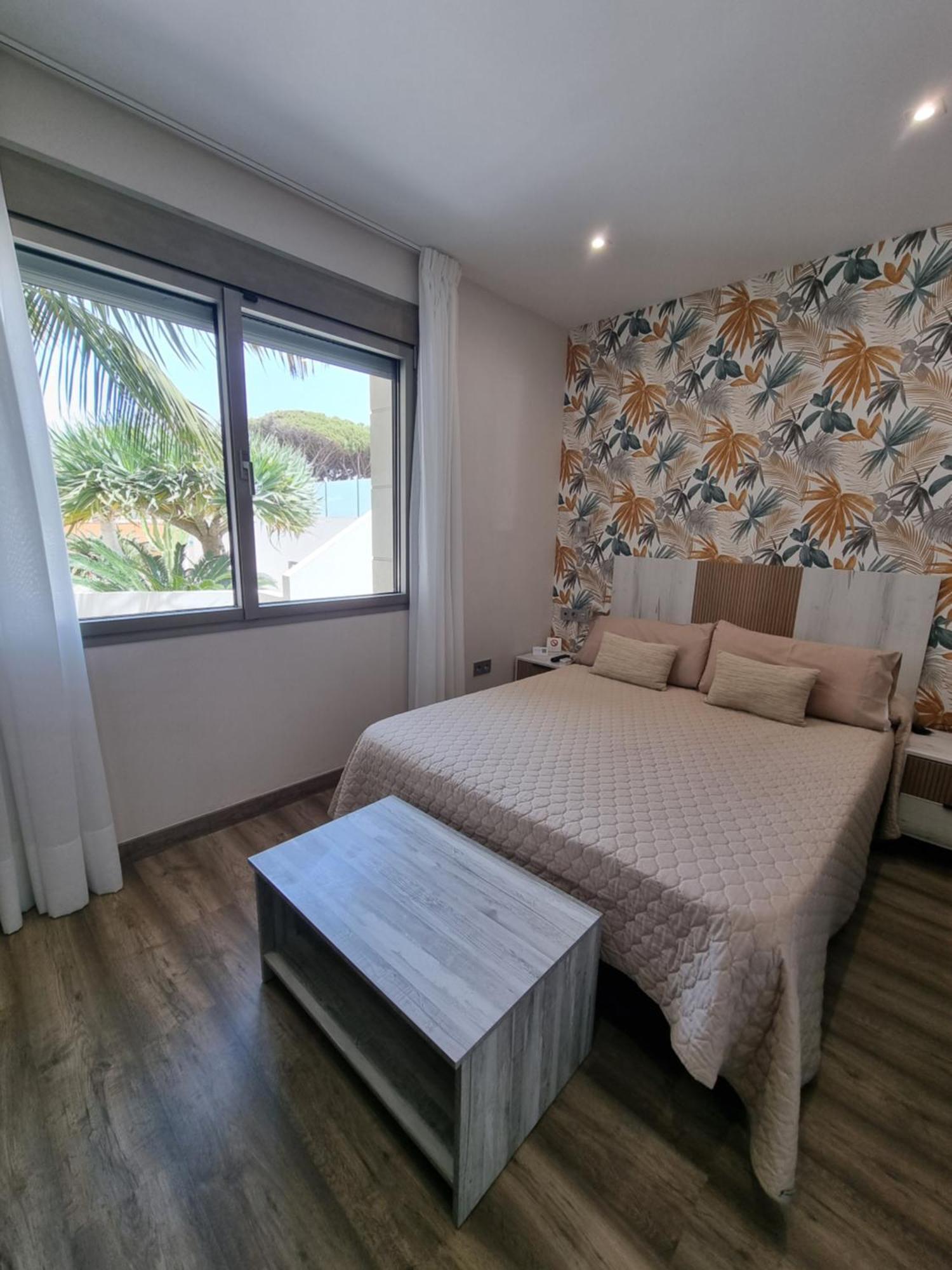 Hotel Boutique Aroma De Mar Chiclana de la Frontera Dış mekan fotoğraf